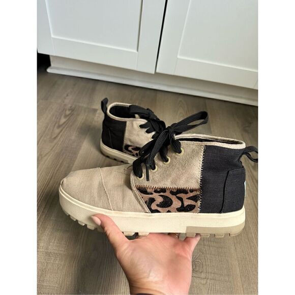 Toms Botas Lug Multi Flocked Leopard Patchwork Boots, Women’s Size 9.5 - Picture 2 of 11